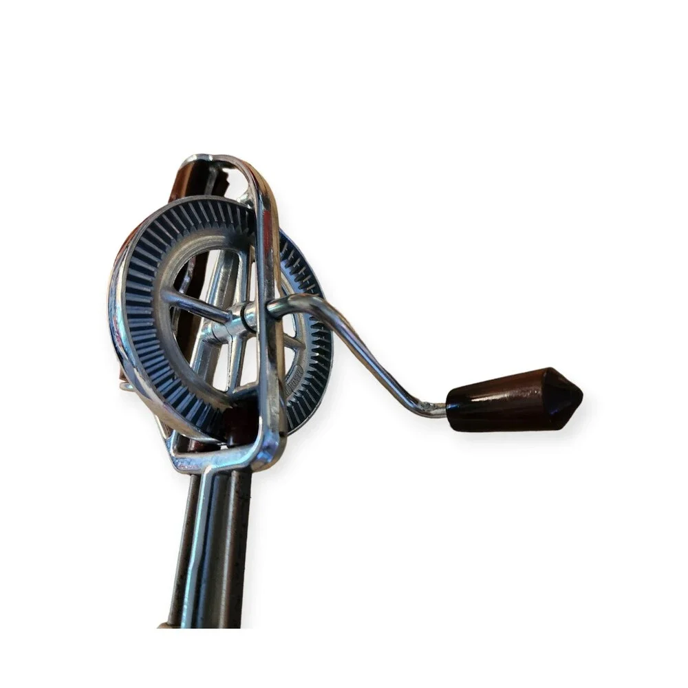 Vintage Maynard Egg Beater Manual Hand Mixer Double Nylon Beaters Brown Handle